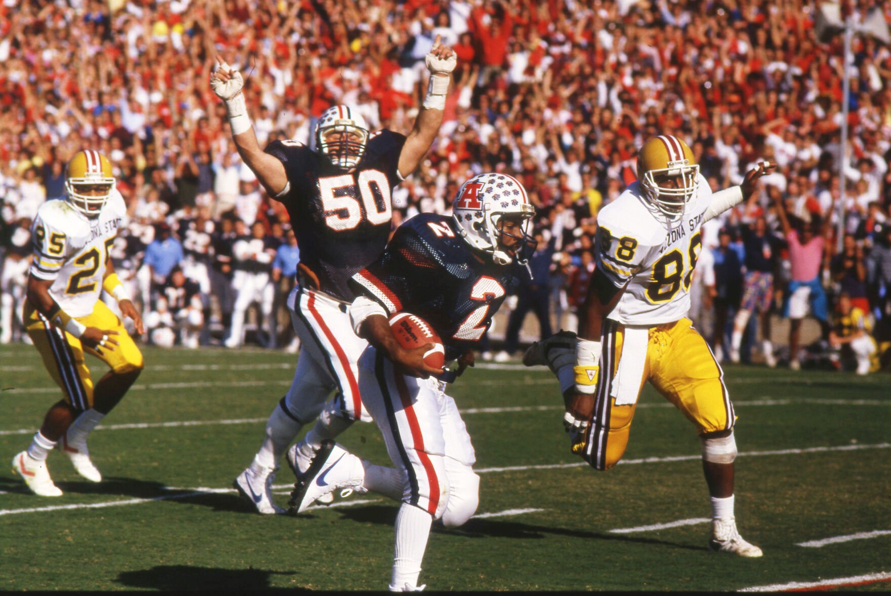 University of ÃÛÁÄÖ±²¥, ASU, 1986, football